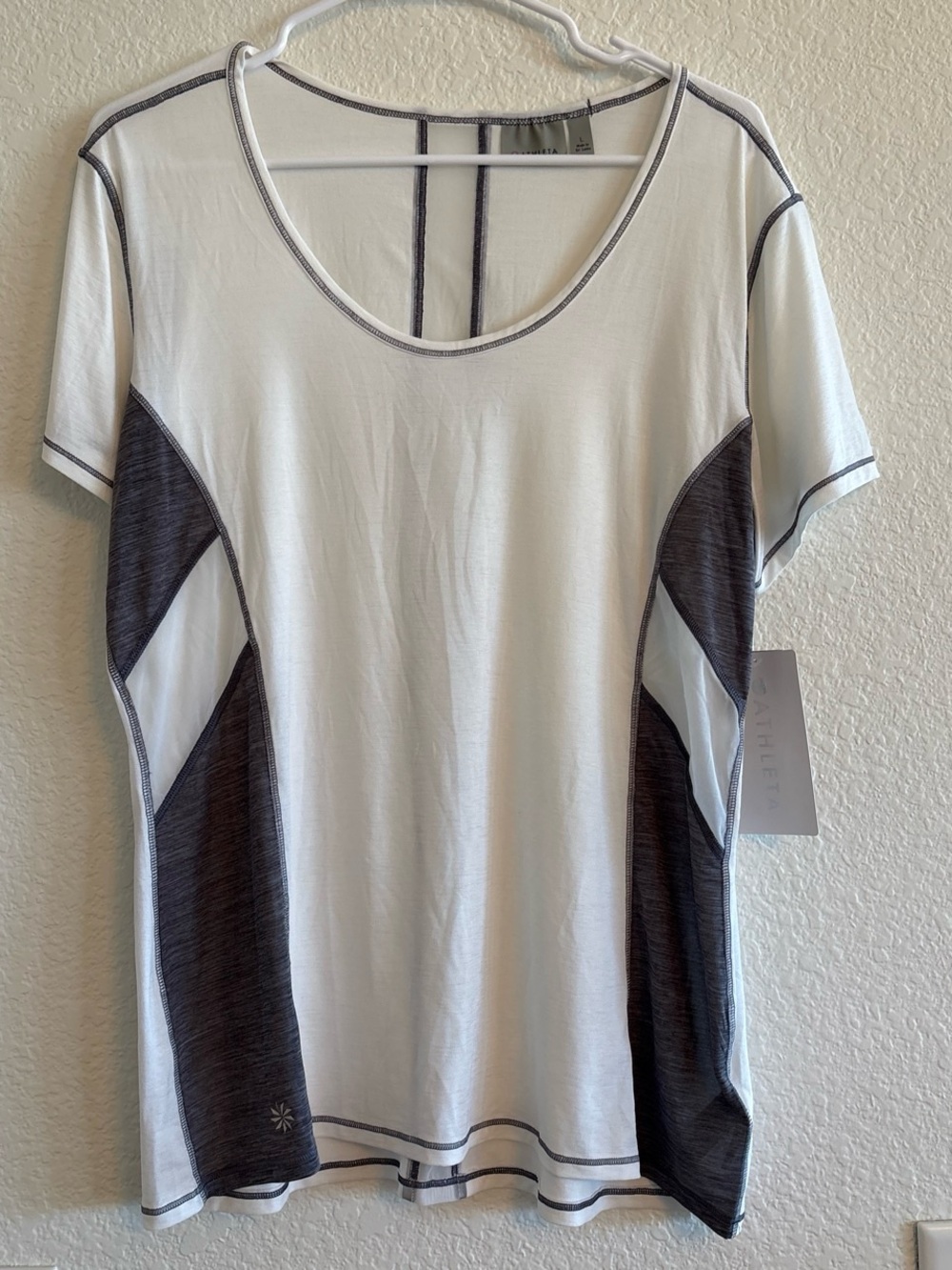 Athleta White & Charcoal Short Sleeve Runlight Tee